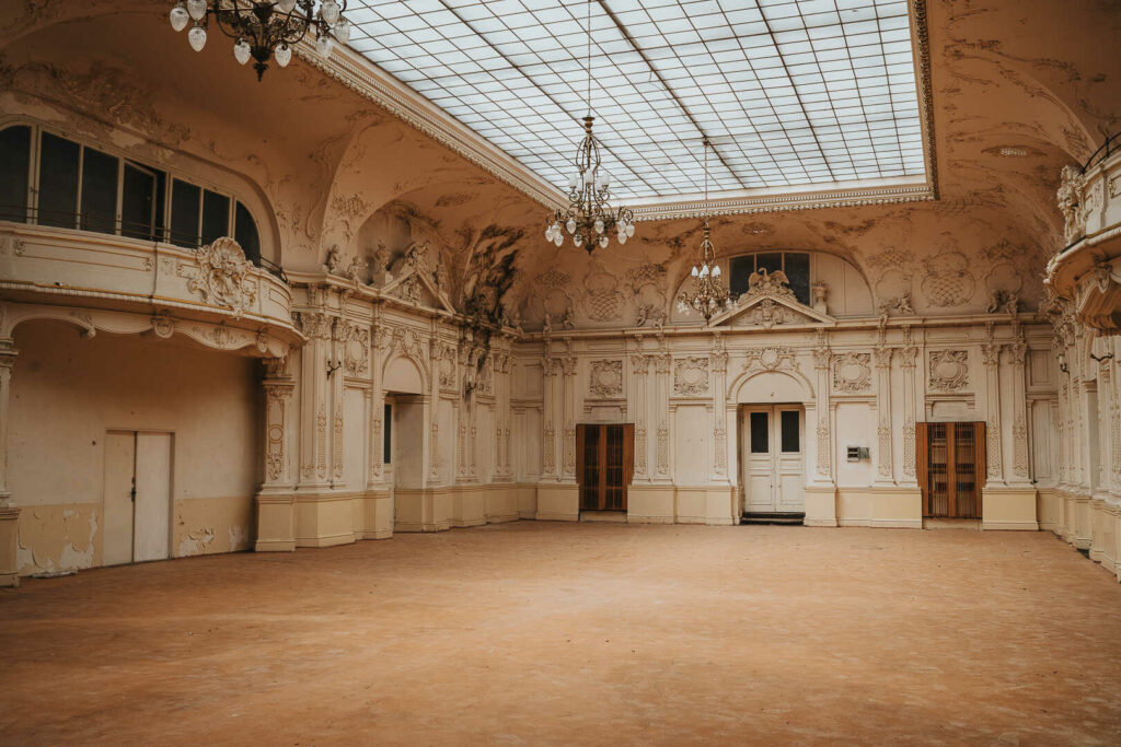 Reception Hall — urbex photography by Jakub Kubajz